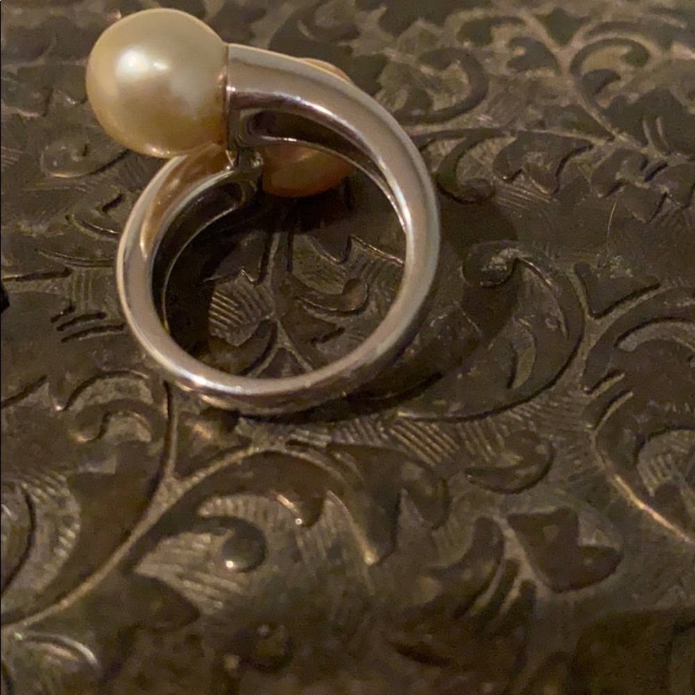Ring - Picture 6 of 6